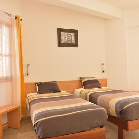 Residencial Che Guevara Bed & Breakfast Mindelo Kültér fotó