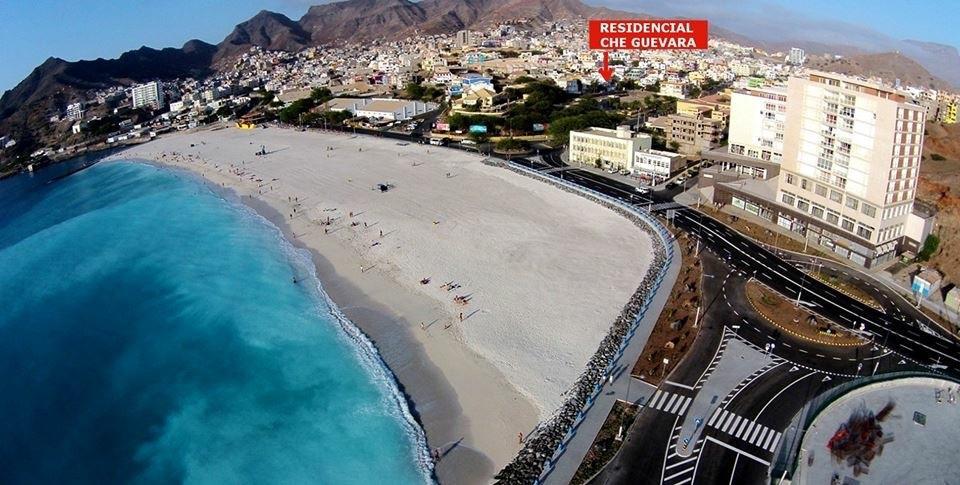 Residencial Che Guevara Bed & Breakfast Mindelo Kültér fotó